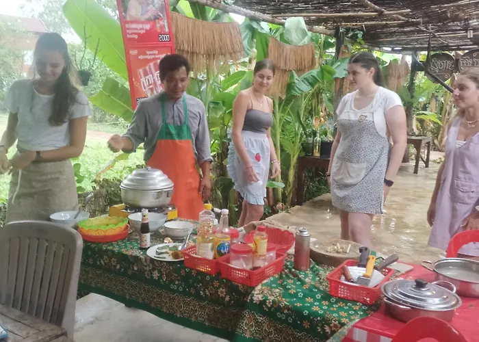 Phonluer Angkor Siemreap - Local Vibe *
